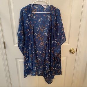 LC Lauren Conrad Open Woven Floral